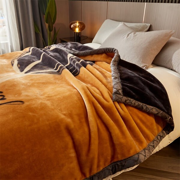 A Single Piece, Double Layered, Thickened High Quality Raschel Blanket Made Of Snowflake Plush, Providing Warmth And Comfort. Suitable For Various Settings Like Sofas, Beds, Offices, And Travel. It Makes A Great Gift For Holidays, Year, Valentine'S Da