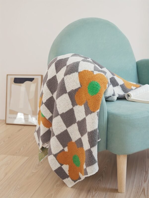 Half Fluffy Checkered Floral Blanket Soft Plush & Cozy All Season Throw For Sofa, Bed, Office Nap Green & White Grid With Pink Flowers Contemporary Home Decor, Throw Blanket For Couch