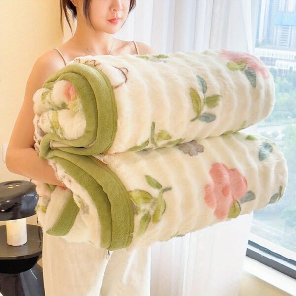 Luxury Artificial Rabbit Fur Blanket Big Bubble Rabbit Hair Composite Milk Velvet Hot .*. .*. .*. .*. Soft, Tear Resistant, Machine Washable, Suitable For Sofa, Bed, Office, Camping, All Seasons Comfort