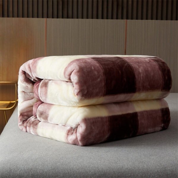 Blanket, Ultra Soft, Brings A Sense Of Happiness, Deeply Relaxing, Gentle On The Skin, With A Mild Touch.