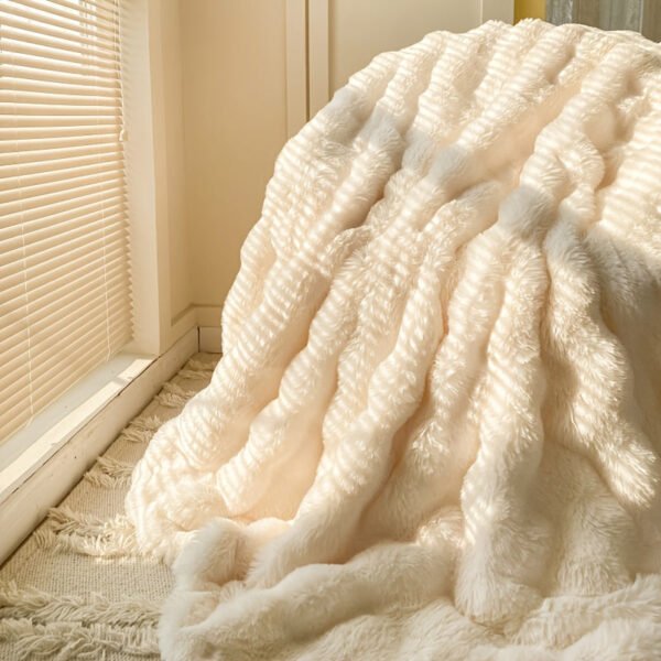 A Solid Color Thick Double Layer Blanket, Suitable For Bed Use, Office, Air Conditioning, Bedding, And Ideal For Travel, Sofa, Bed, And Home Decoration.