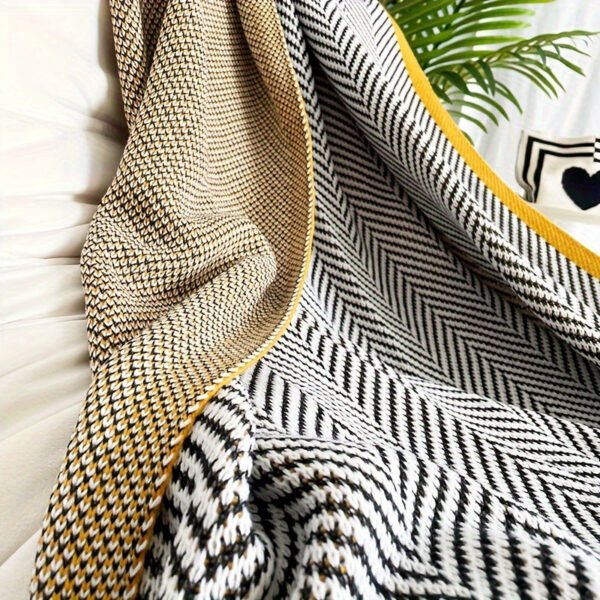 Glam Style Knitted Throw Blanket With Striped Pattern – Fantasy Theme Acrylic Soft Breathable Warm Nap Blanket For Office, Couch, Car, Bed – All Season Multipurpose Decorative Throw With Special Features