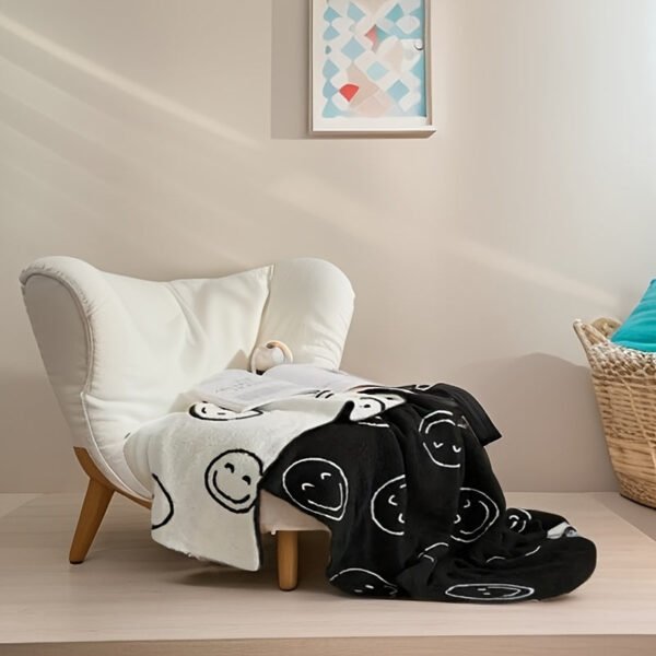 Colorful Smiling Face Blanket, Half Velvet Knitted Blanket, Sofa Nap Blanket, Office Nap Blanket, For Couch Sofa Office Bed Camping Travel, Multi Purpose Gift Blanket For All Season