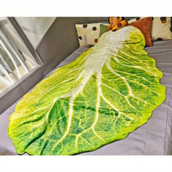Realistic Lettuce Design Flannel Blanket Soft Geometric Leaf Pattern, All Season Cozy Throw For Home Decor, Unique Gift Idea, Contemporary Style, Decorative Bed Throw, Playful Decor Item