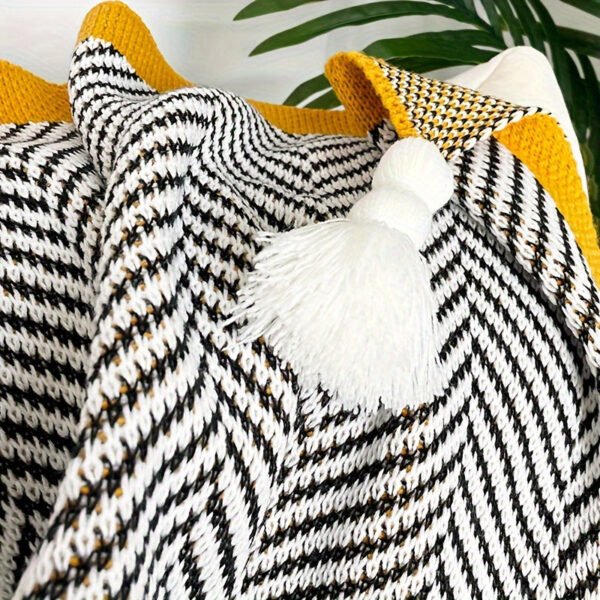 Glam Style Knitted Throw Blanket With Striped Pattern – Fantasy Theme Acrylic Soft Breathable Warm Nap Blanket For Office, Couch, Car, Bed – All Season Multipurpose Decorative Throw With Special Features
