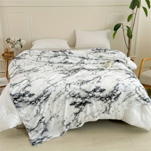 Marble Pattern Flannel Blanket | Contemporary Style, Polyester, Machine Washable, Suitable For All Seasons, Ideal For Bedroom And Living Room Decor